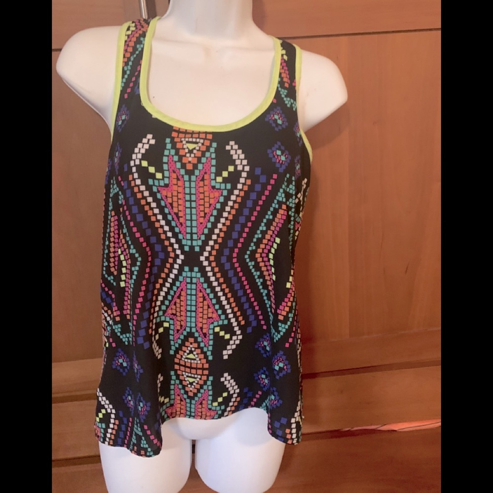 Cute sleeveless top